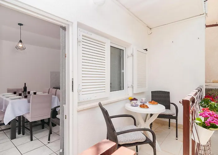Three-bedroom In * دوغي رات